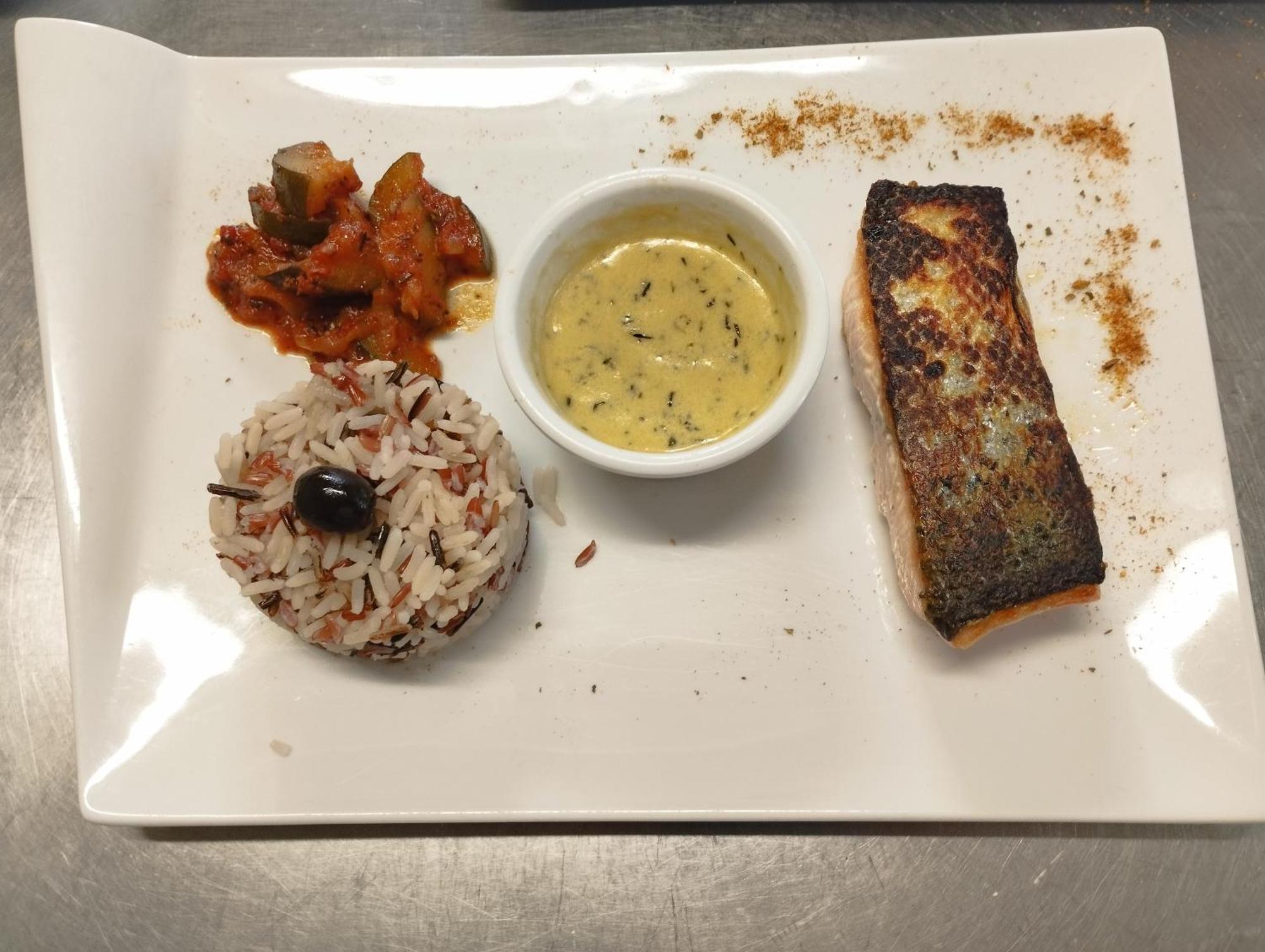 Logis Hotel Restaurant L'Esquielle Saint-Genies-de-Malgoires Eksteriør billede